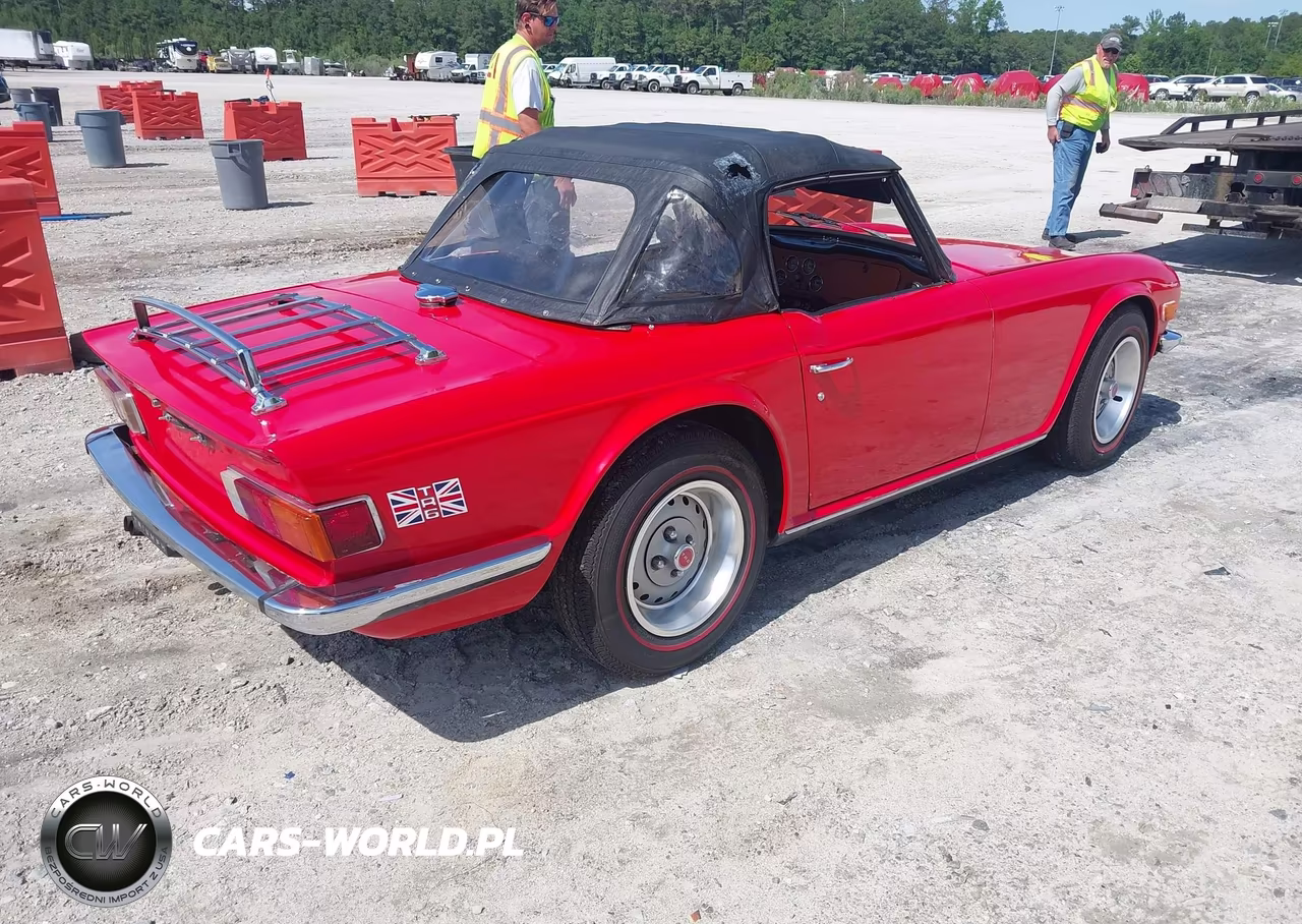 1975 Triumph Tr6 VIN:CF38733U - 4