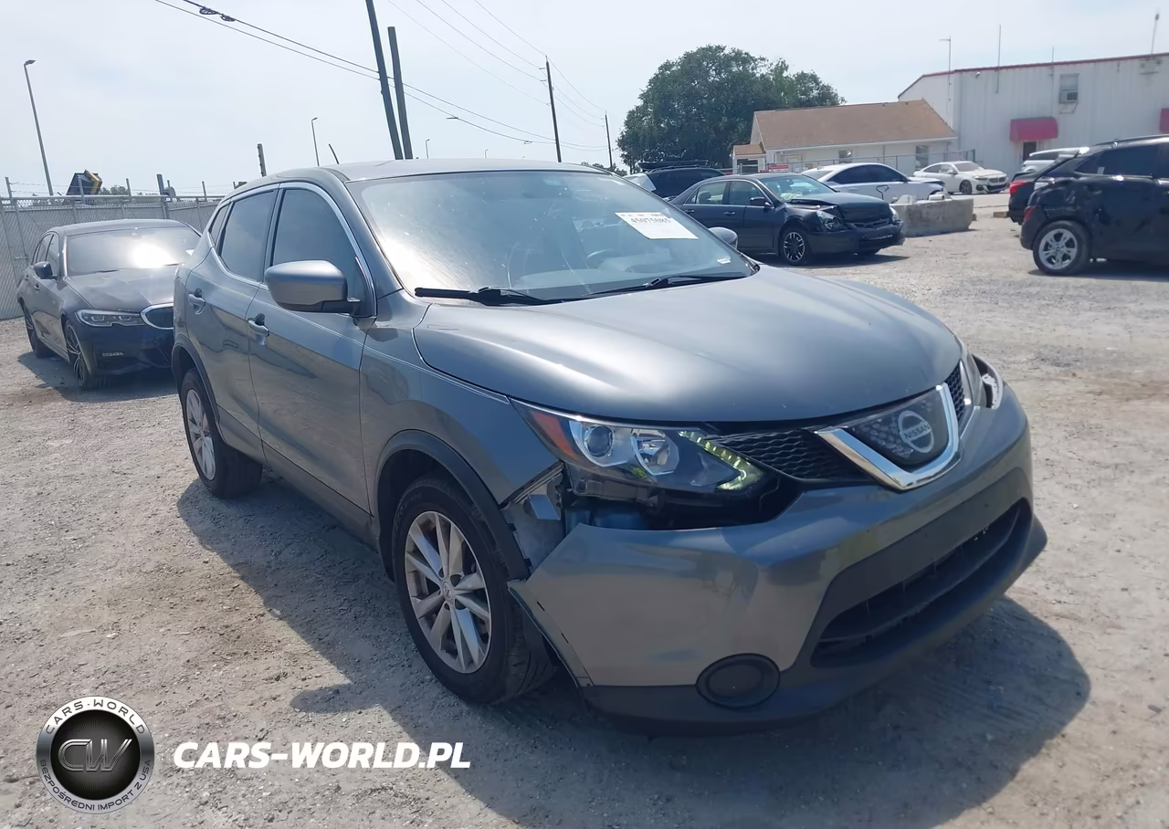 2018 Nissan Rogue Sport S