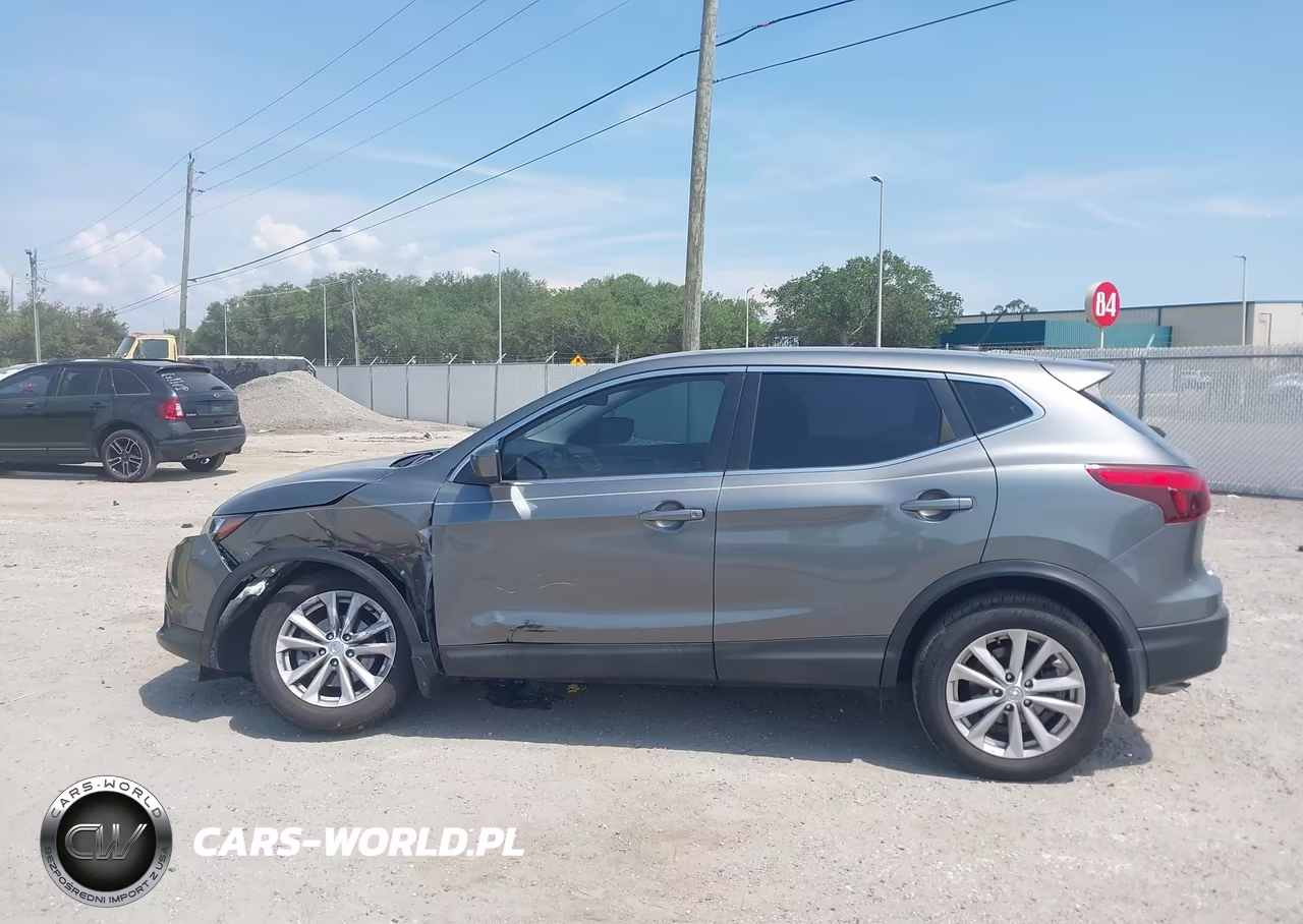 2018 Nissan Rogue Sport S VIN:JN1BJ1CP9JW162084 - 14