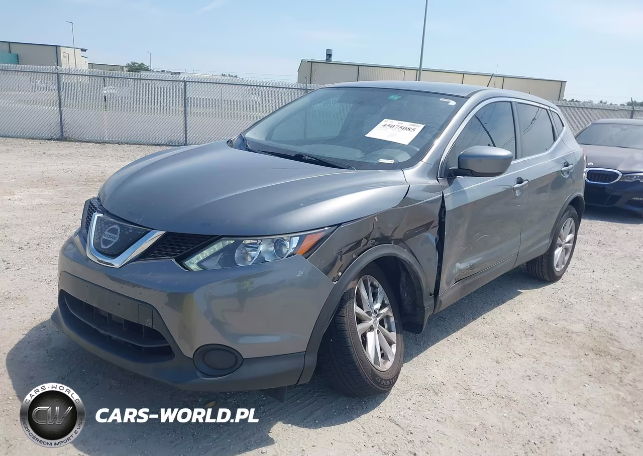 2018 Nissan Rogue Sport S VIN:JN1BJ1CP9JW162084 - 2