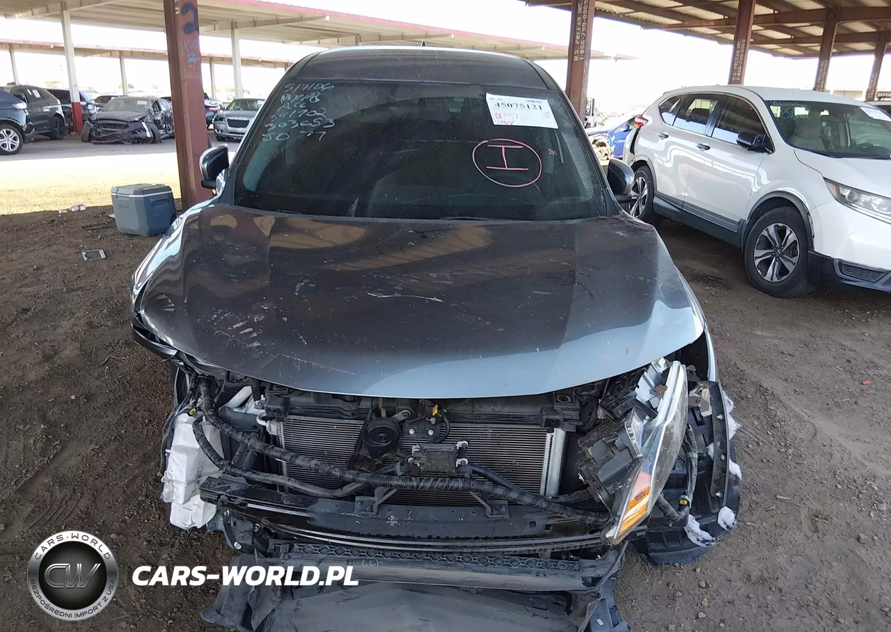 2018 Nissan Rogue S VIN:JN8AT2MV2JW303653 - 12