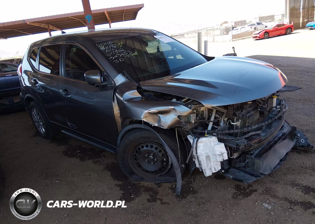 2018 Nissan Rogue S VIN:JN8AT2MV2JW303653 - 17