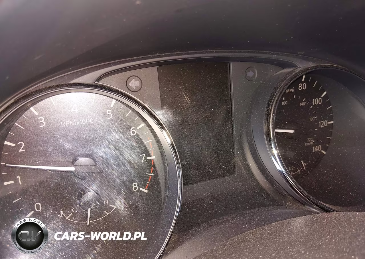 2018 Nissan Rogue S VIN:JN8AT2MV2JW303653 - 7