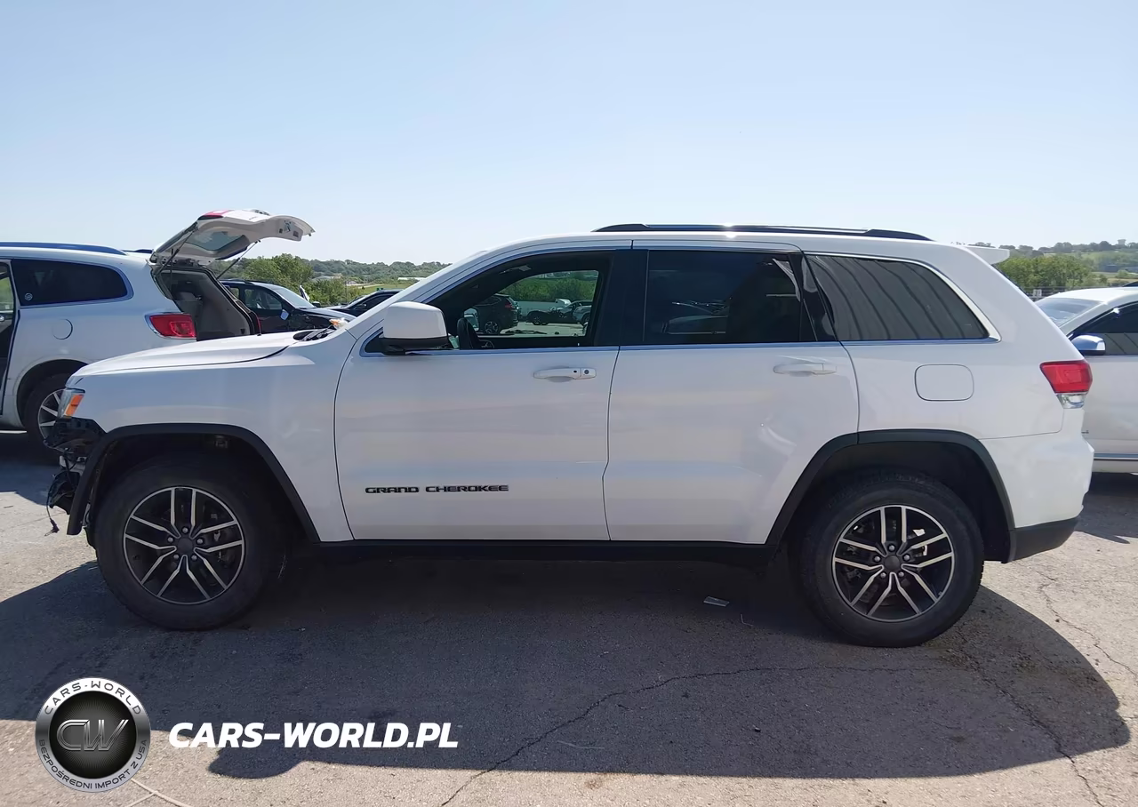2019 Jeep Grand Cherokee Laredo E 4X2 VIN:1C4RJEAG1KC602744 - 15