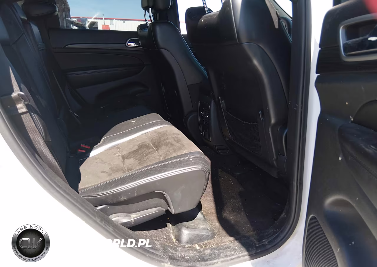 2019 Jeep Grand Cherokee Laredo E 4X2 VIN:1C4RJEAG1KC602744 - 8