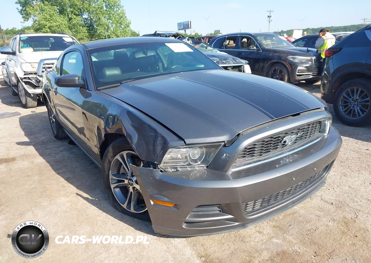 2013 Ford Mustang V6 Premium