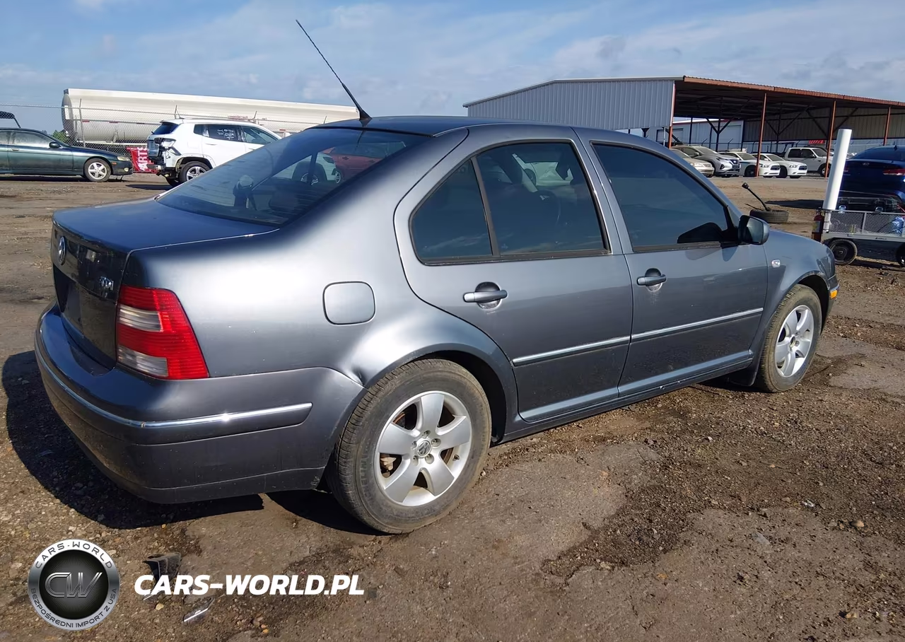 2005 Volkswagen Jetta VIN:LOT-1-45075168 - 4