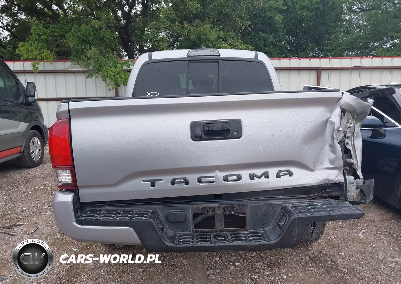 2018 Toyota Tacoma Sr VIN:5TFAX5GN3JX130975 - 16