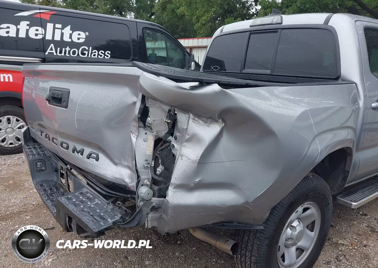 2018 Toyota Tacoma Sr VIN:5TFAX5GN3JX130975 - 6