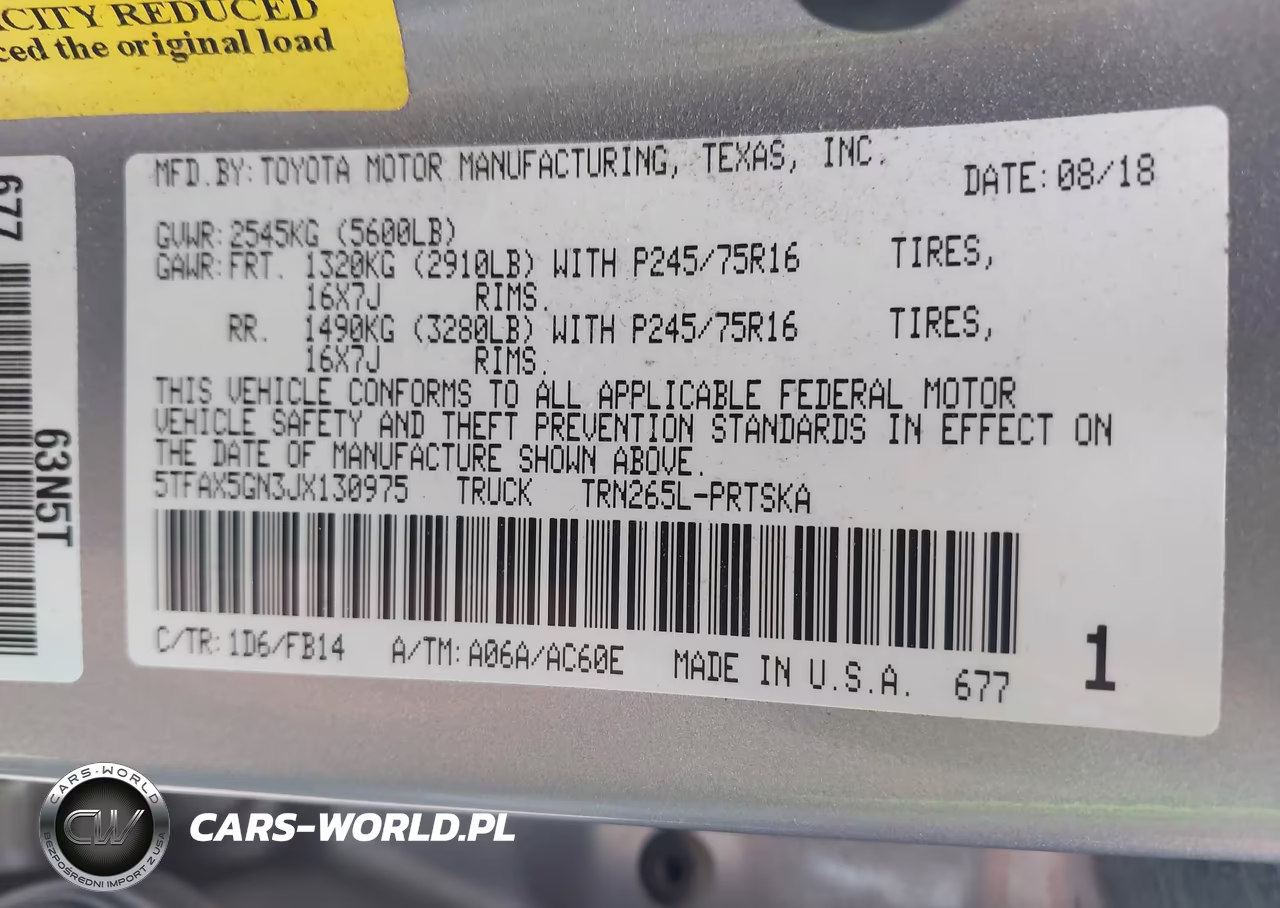 2018 Toyota Tacoma Sr VIN:5TFAX5GN3JX130975 - 9