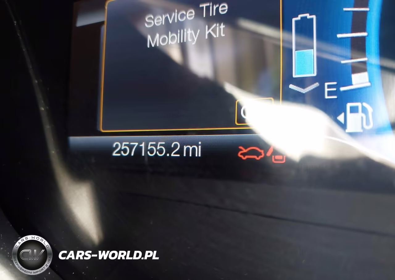 2015 Ford Fusion Hybrid Se VIN:3FA6P0LUXFR167467 - 15