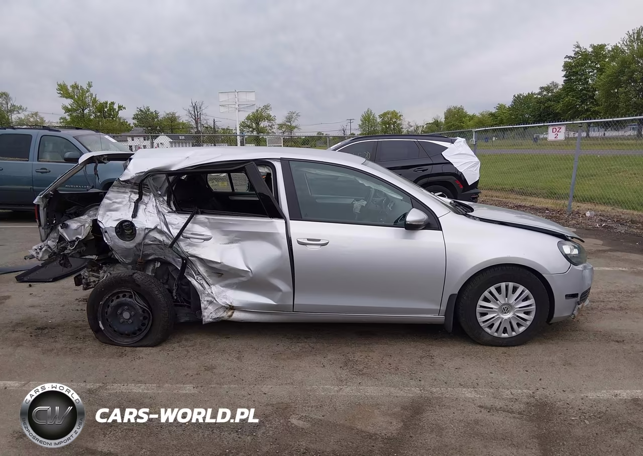 2014 Volkswagen Golf 2.5L VIN:WVWDB7AJ7EW004689 - 13