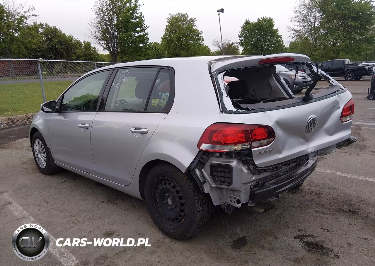 2014 Volkswagen Golf 2.5L VIN:WVWDB7AJ7EW004689 - 3