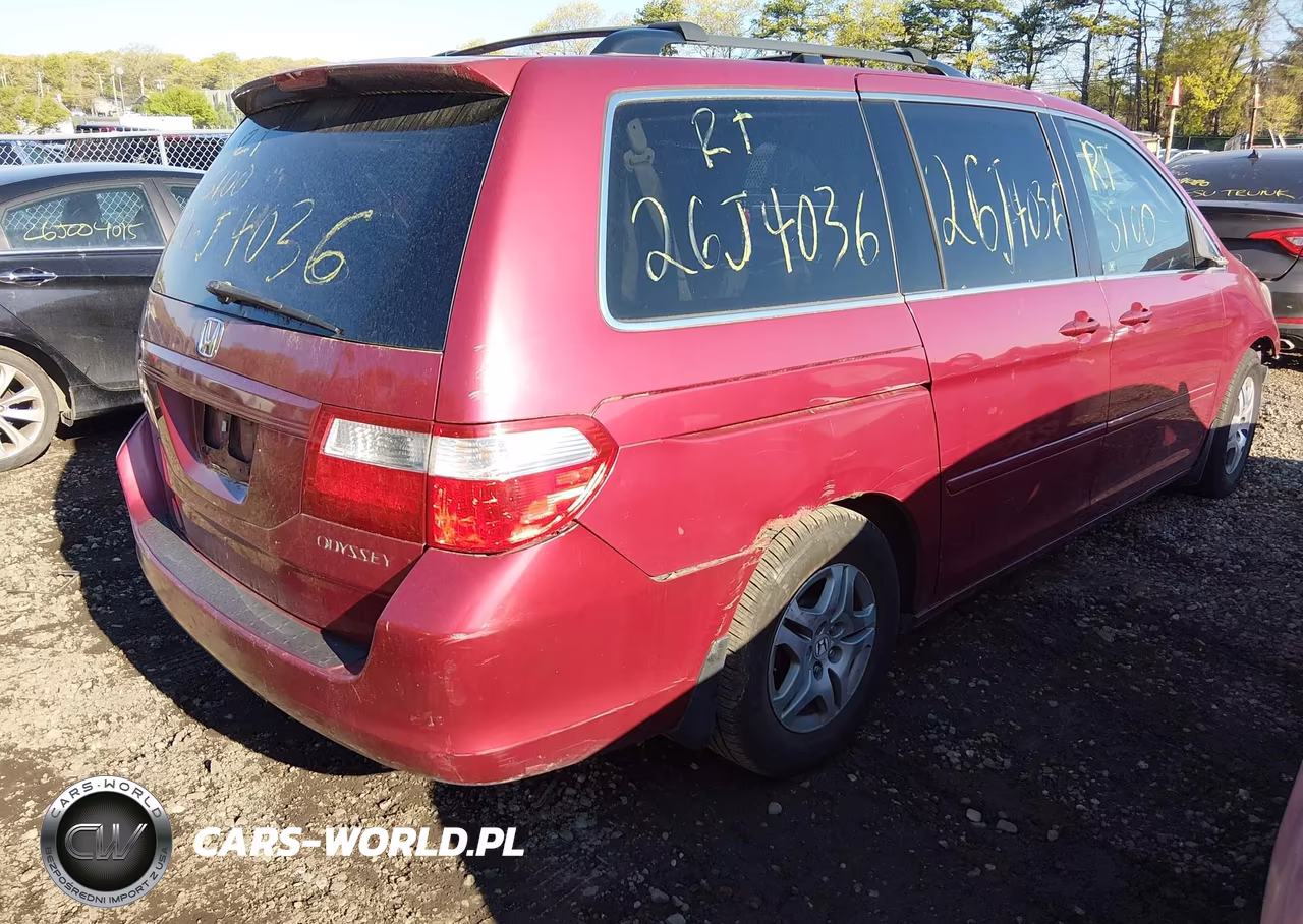 2005 Honda Odyssey Ex-L VIN:5FNRL38725B080220 - 4