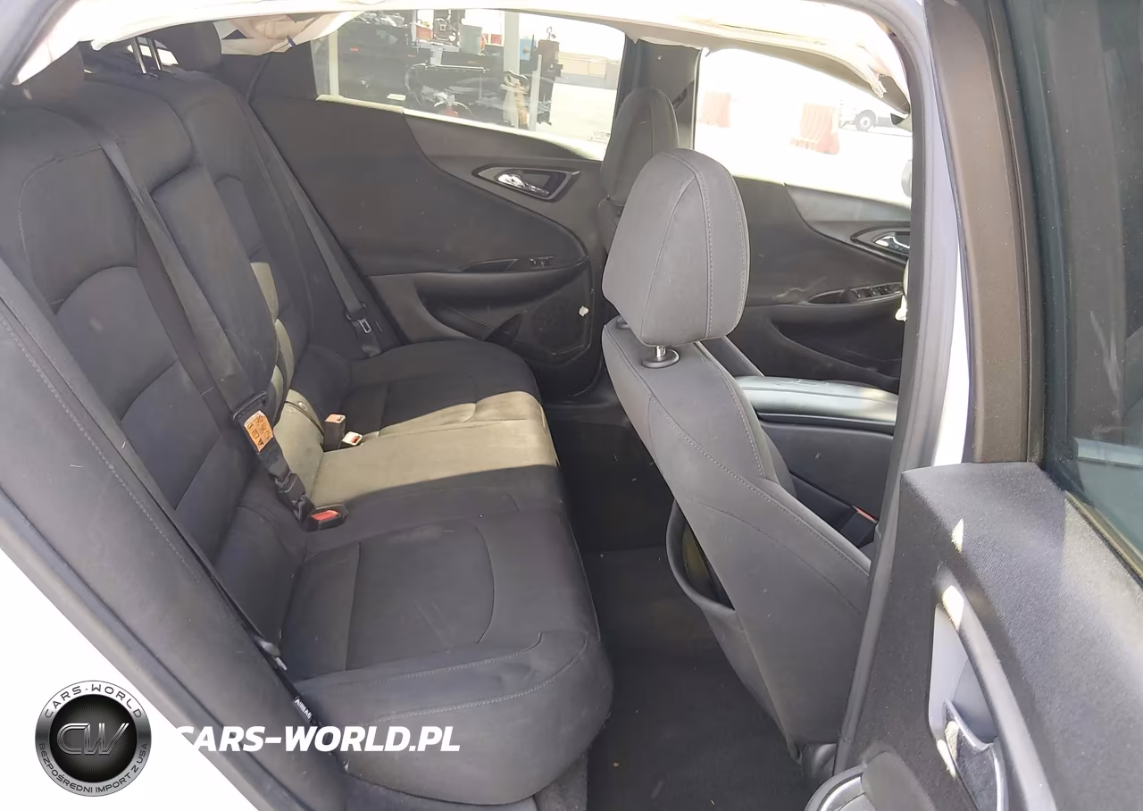2018 Chevrolet Malibu Lt VIN:1G1ZD5ST8JF148534 - 8