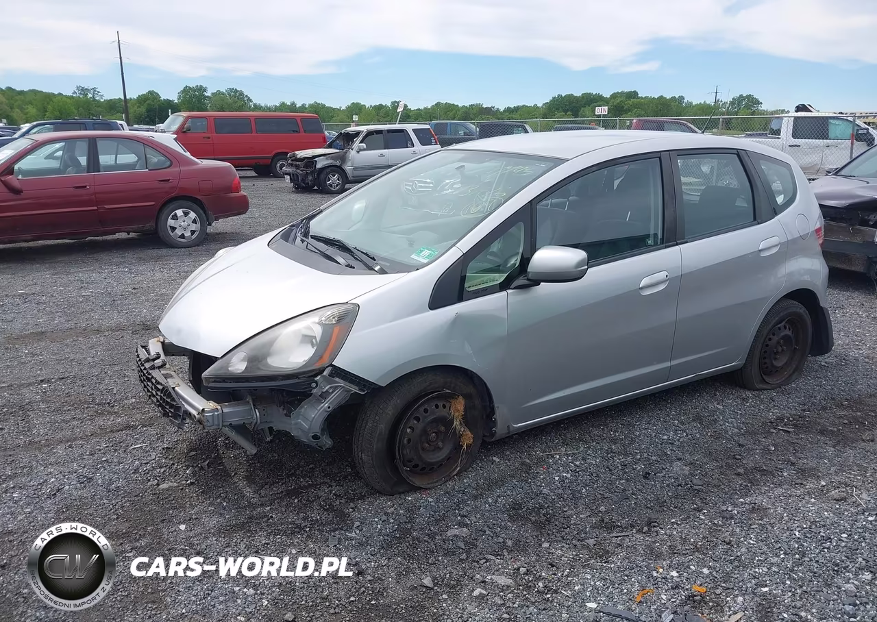2013 Honda Fit VIN:JHMGE8G39DC017154 - 2