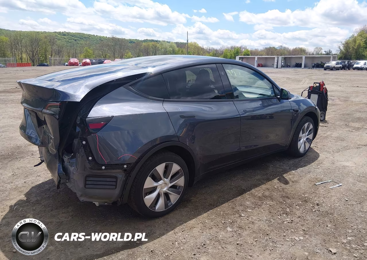 2023 Tesla Model Y Awd-Long Range Dual Motor All-Wheel Drive VIN:7SAYGDEEXPA168167 - 4