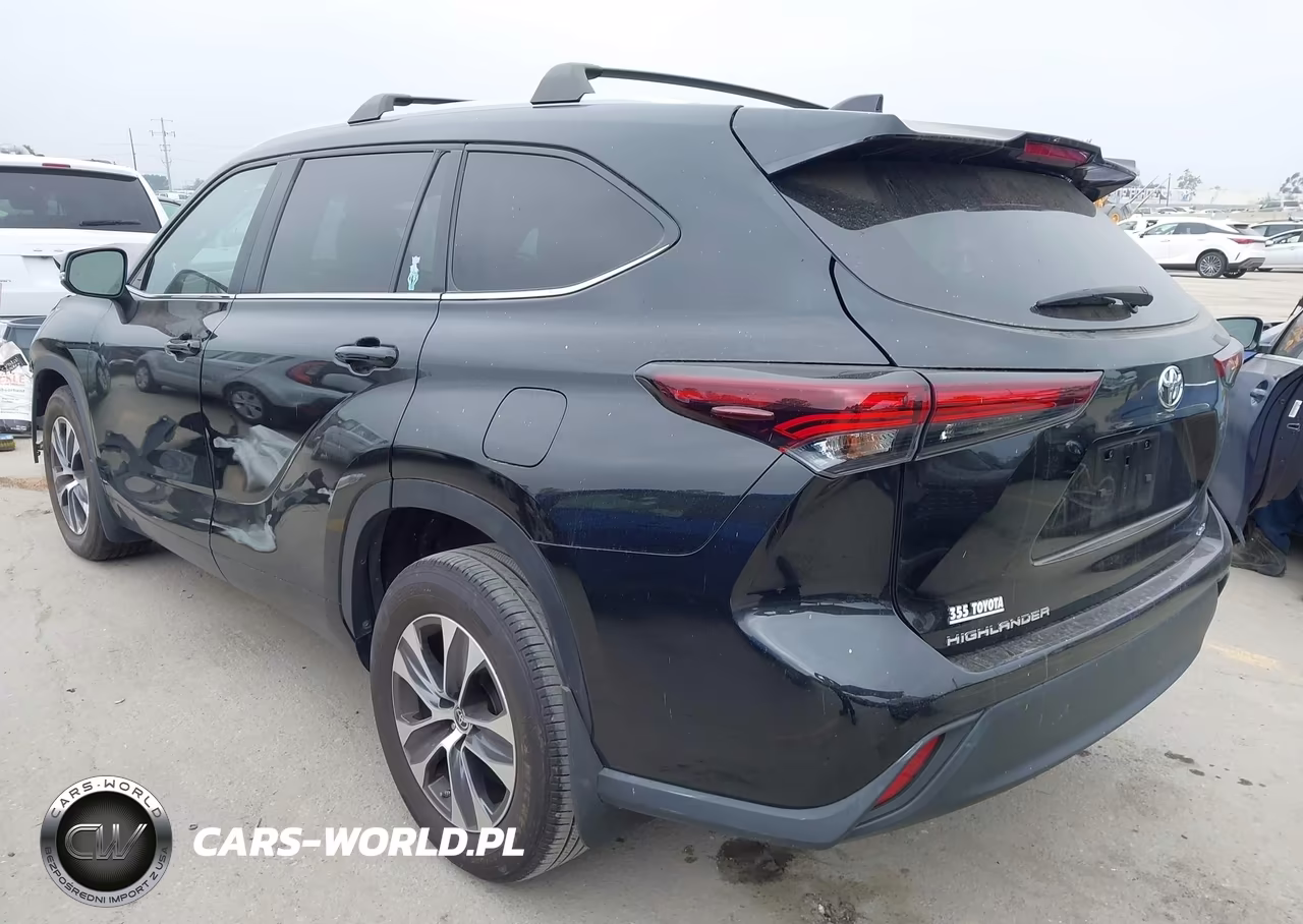 2024 Toyota Highlander Xle VIN:5TDKDRAH4RS051307 - 3