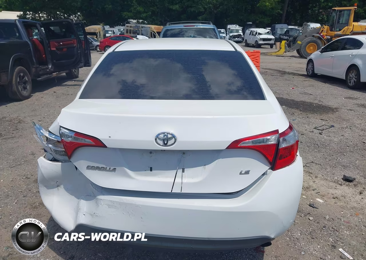 2015 Toyota Corolla Le VIN:2T1BURHEXFC472240 - 6