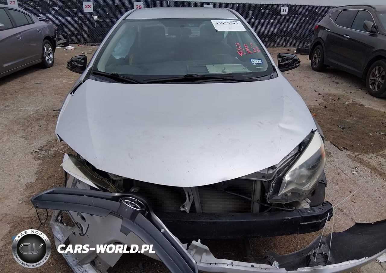 2015 Toyota Corolla Le VIN:5YFBURHE1FP332660 - 6