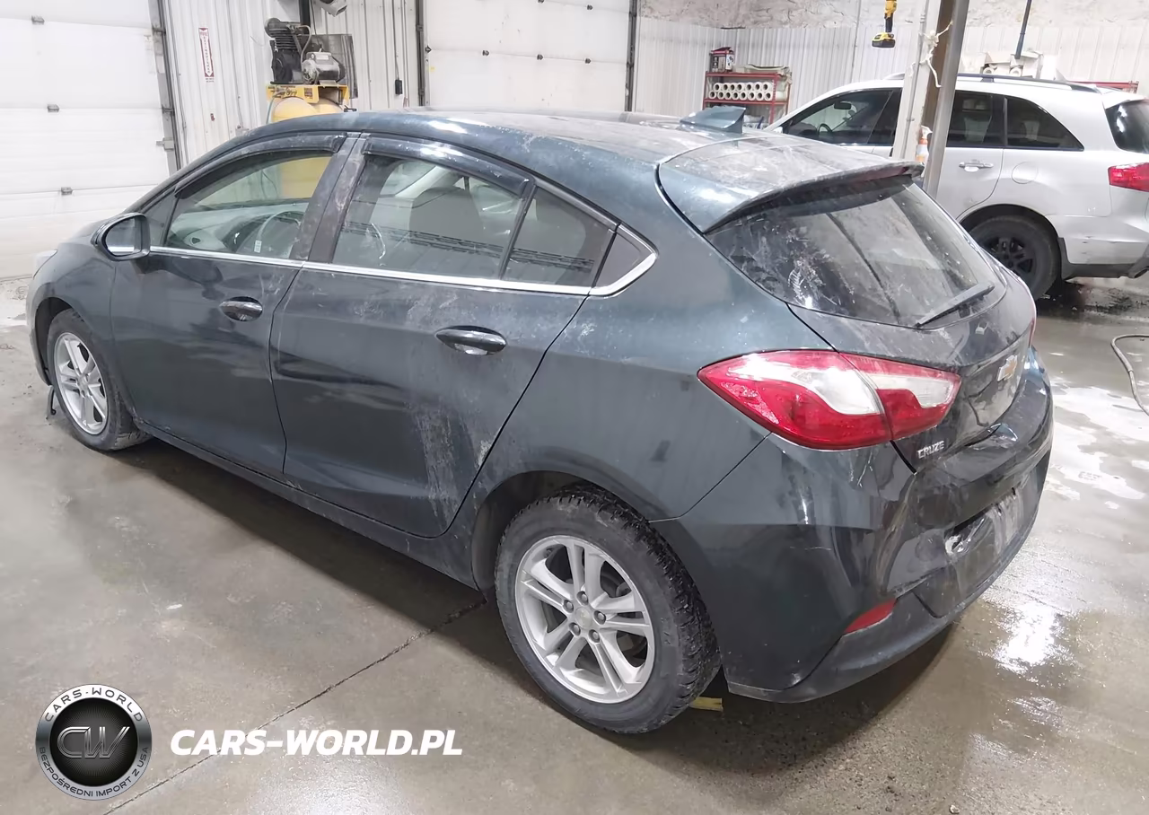 2018 Chevrolet Cruze Lt Auto VIN:3G1BE6SM7JS558749 - 3