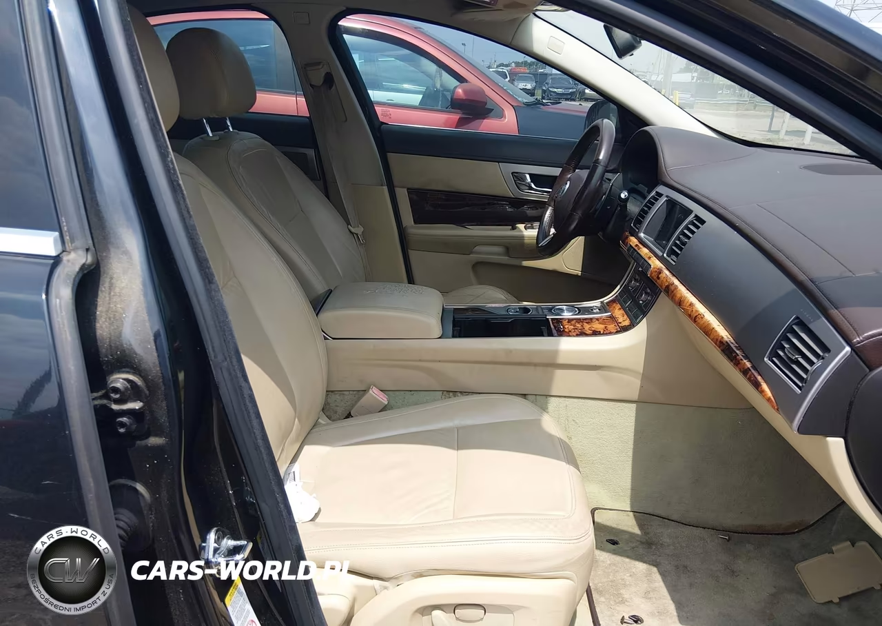2009 Jaguar Xf Luxury VIN:SAJWA05B79HR09306 - 5