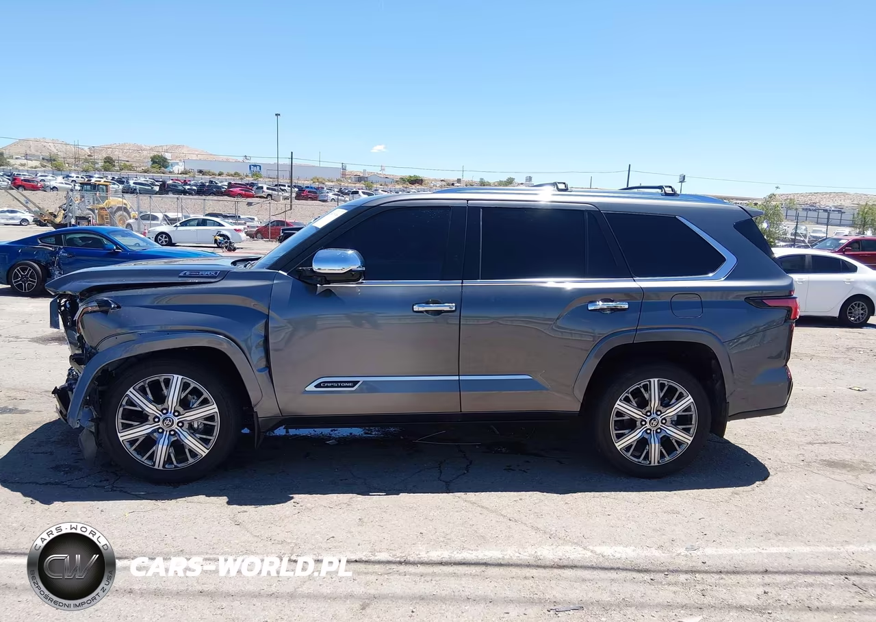2023 Toyota Sequoia Capstone VIN:7SVAAABA5PX017896 - 14