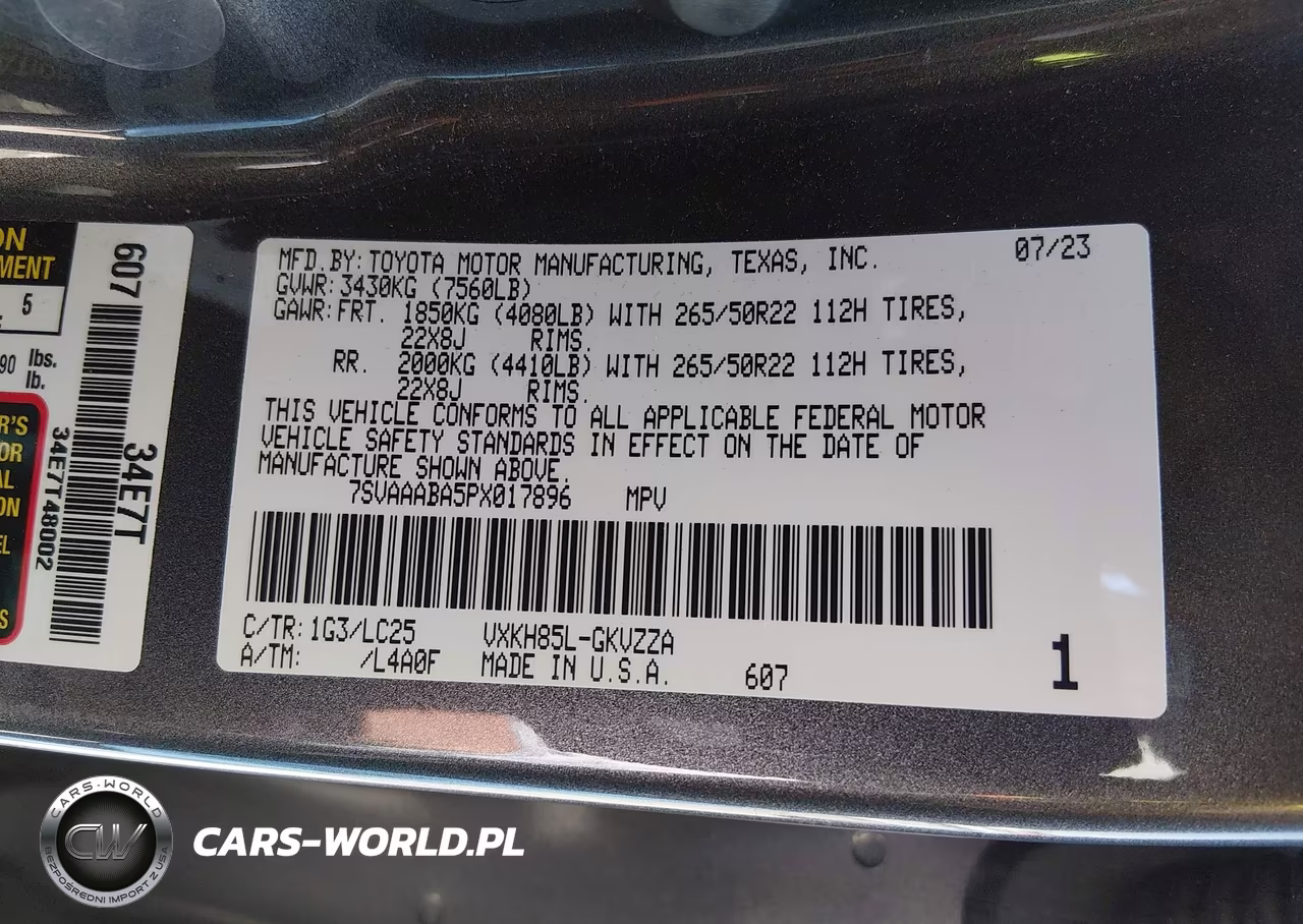 2023 Toyota Sequoia Capstone VIN:7SVAAABA5PX017896 - 9