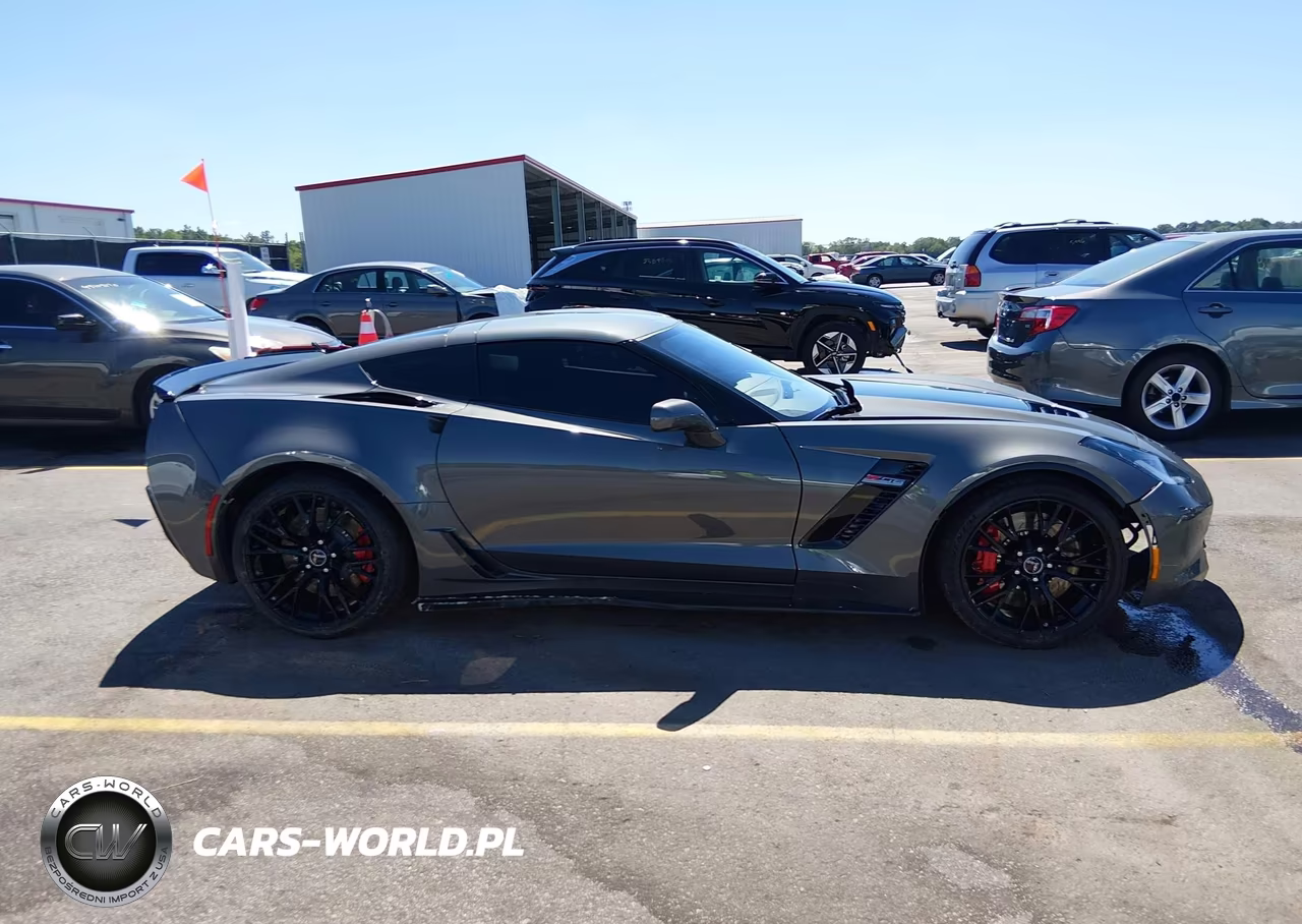 2015 Chevrolet Corvette Z06 VIN:1G1YR2D61F5600291 - 13
