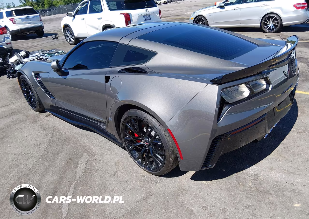 2015 Chevrolet Corvette Z06 VIN:1G1YR2D61F5600291 - 3