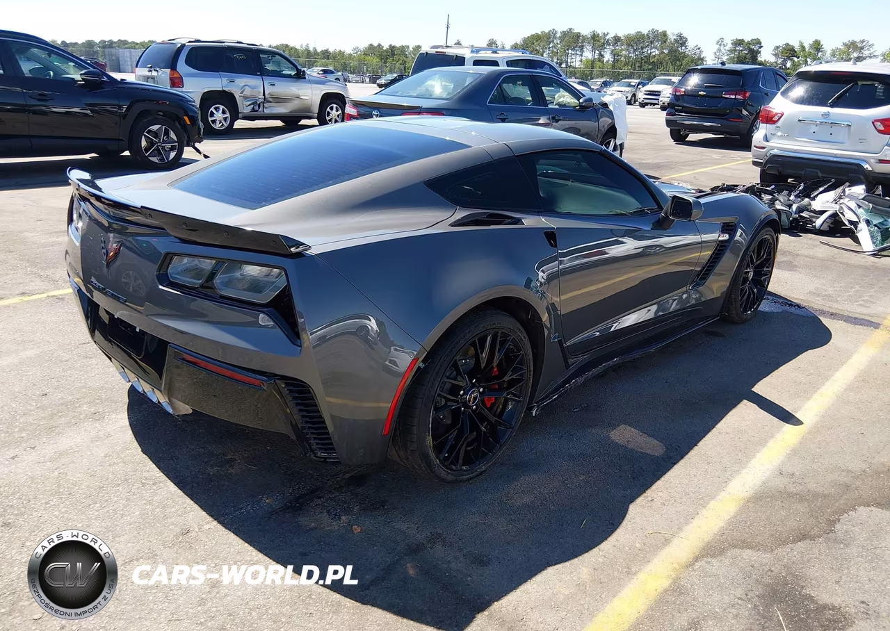 2015 Chevrolet Corvette Z06 VIN:1G1YR2D61F5600291 - 4