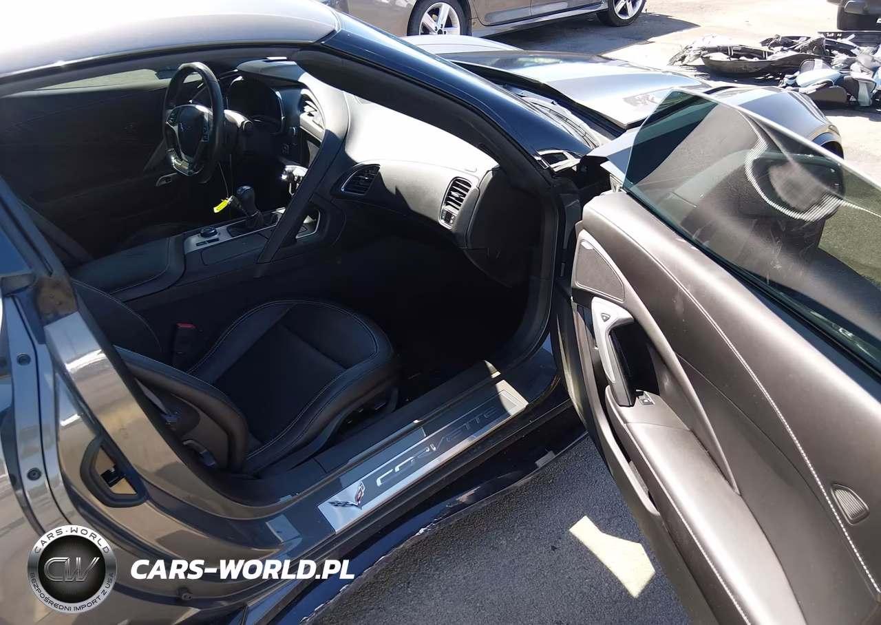 2015 Chevrolet Corvette Z06 VIN:1G1YR2D61F5600291 - 5
