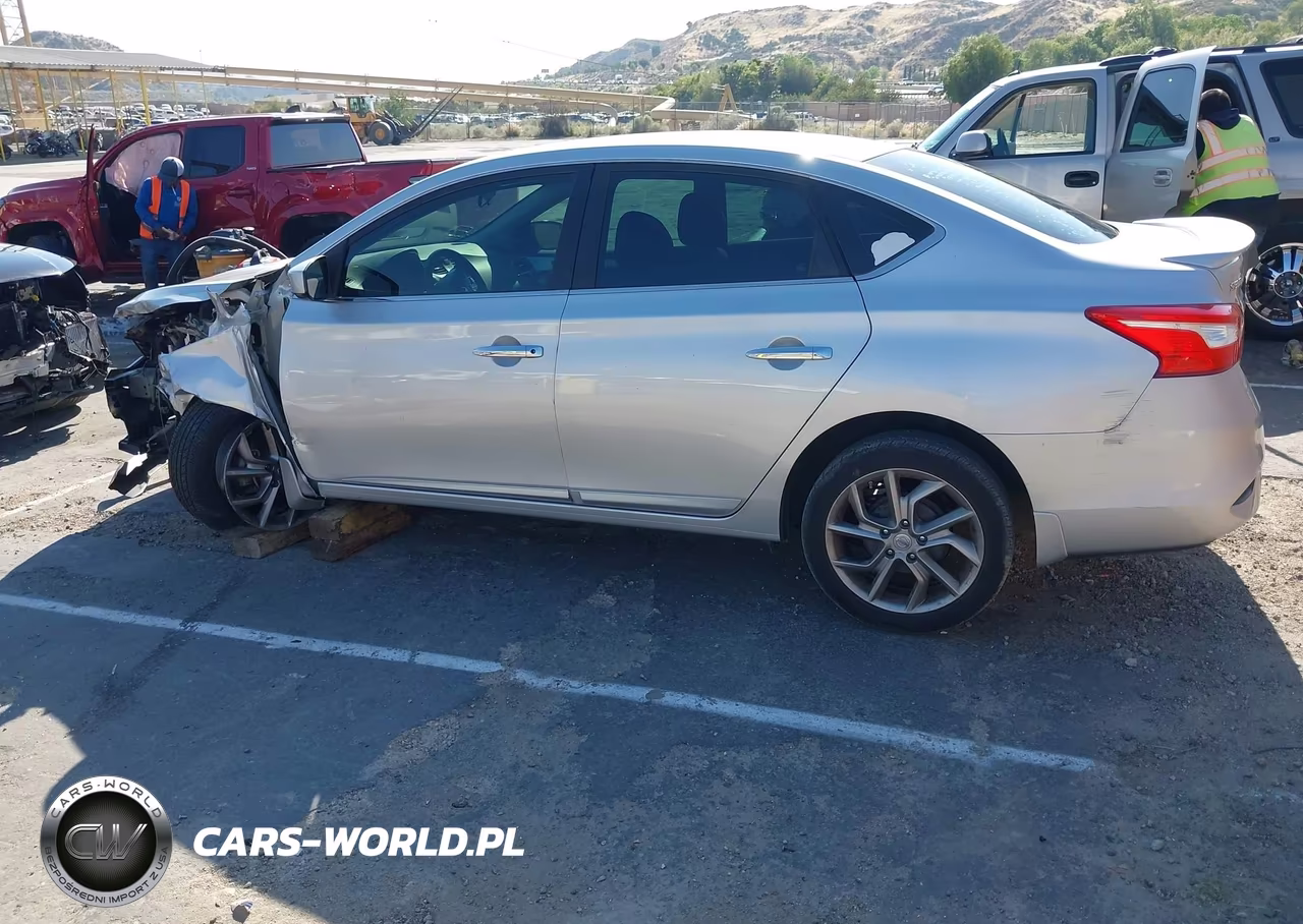 2016 Nissan Sentra S VIN:3N1AB7AP0GY313751 - 13