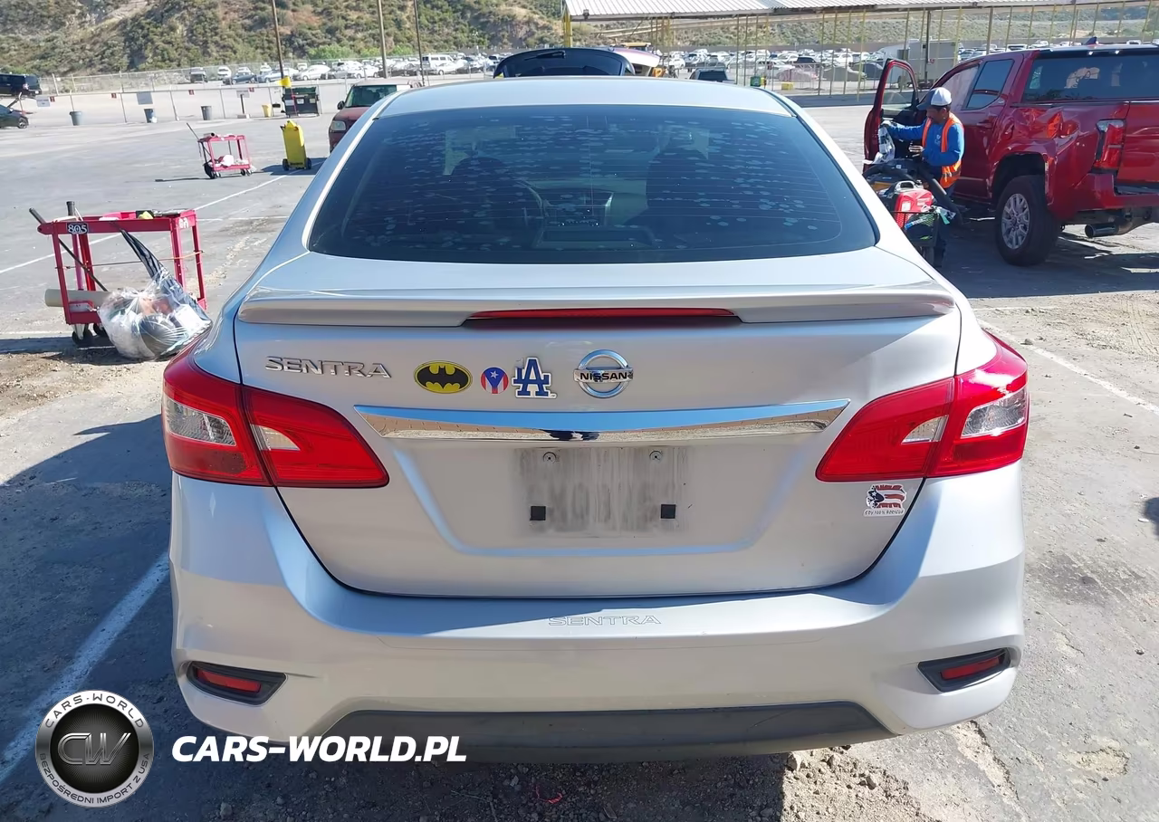 2016 Nissan Sentra S VIN:3N1AB7AP0GY313751 - 15
