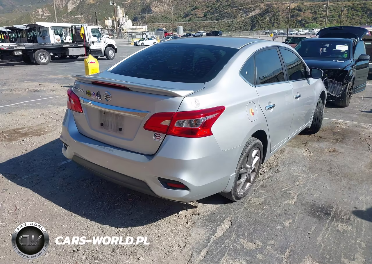2016 Nissan Sentra S VIN:3N1AB7AP0GY313751 - 4