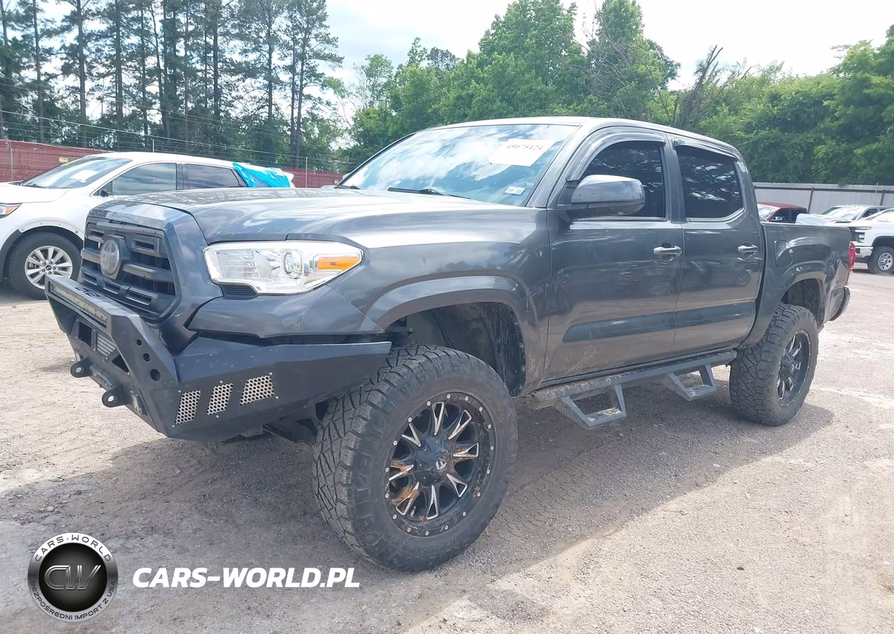 2018 Toyota Tacoma Sr V6 VIN:3TMCZ5AN9JM155395 - 2