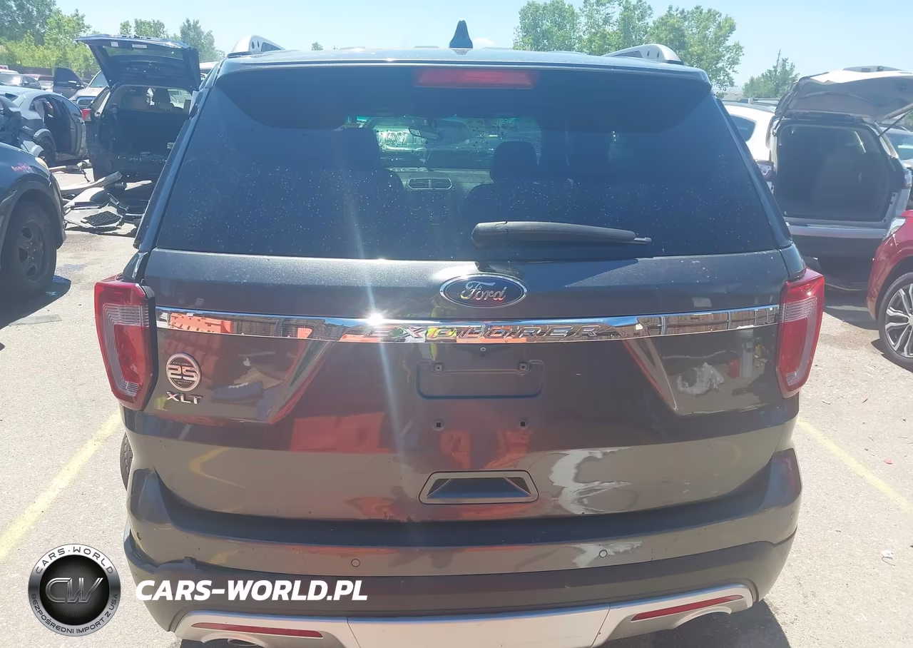 2016 Ford Explorer Xlt VIN:1FM5K8D86GGC95097 - 16