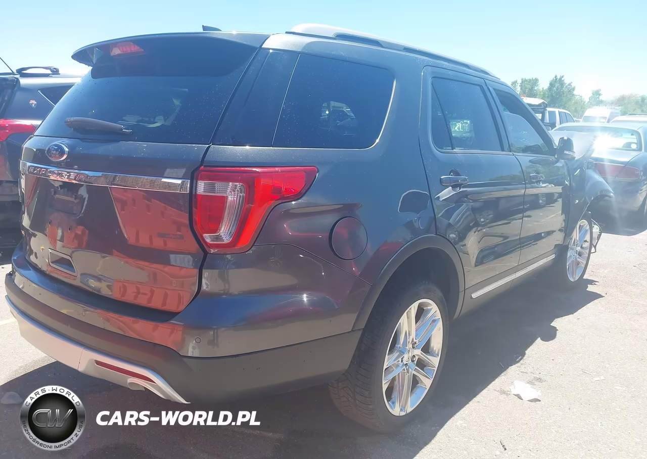 2016 Ford Explorer Xlt VIN:1FM5K8D86GGC95097 - 4