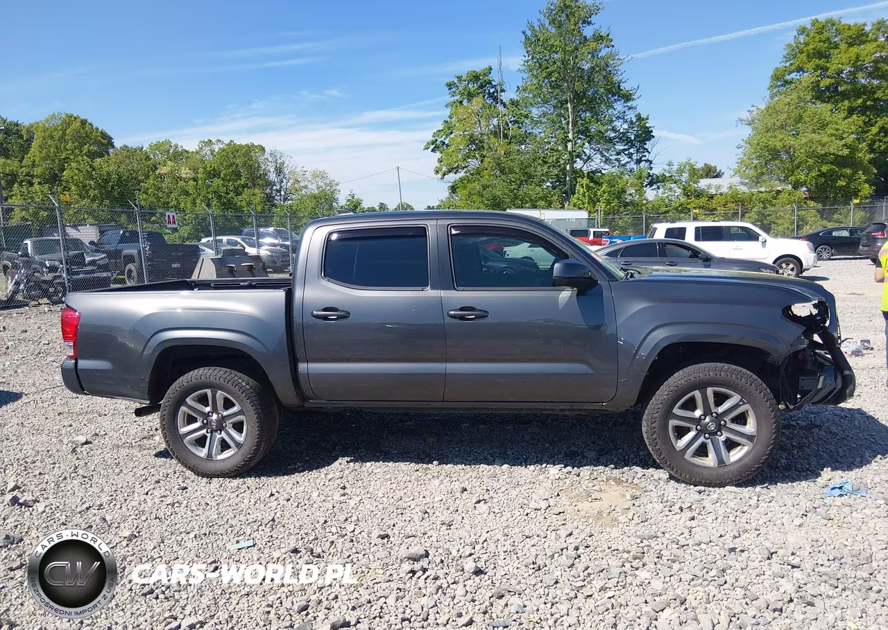 2017 Toyota Tacoma Sr V6 VIN:3TMCZ5AN4HM117065 - 14
