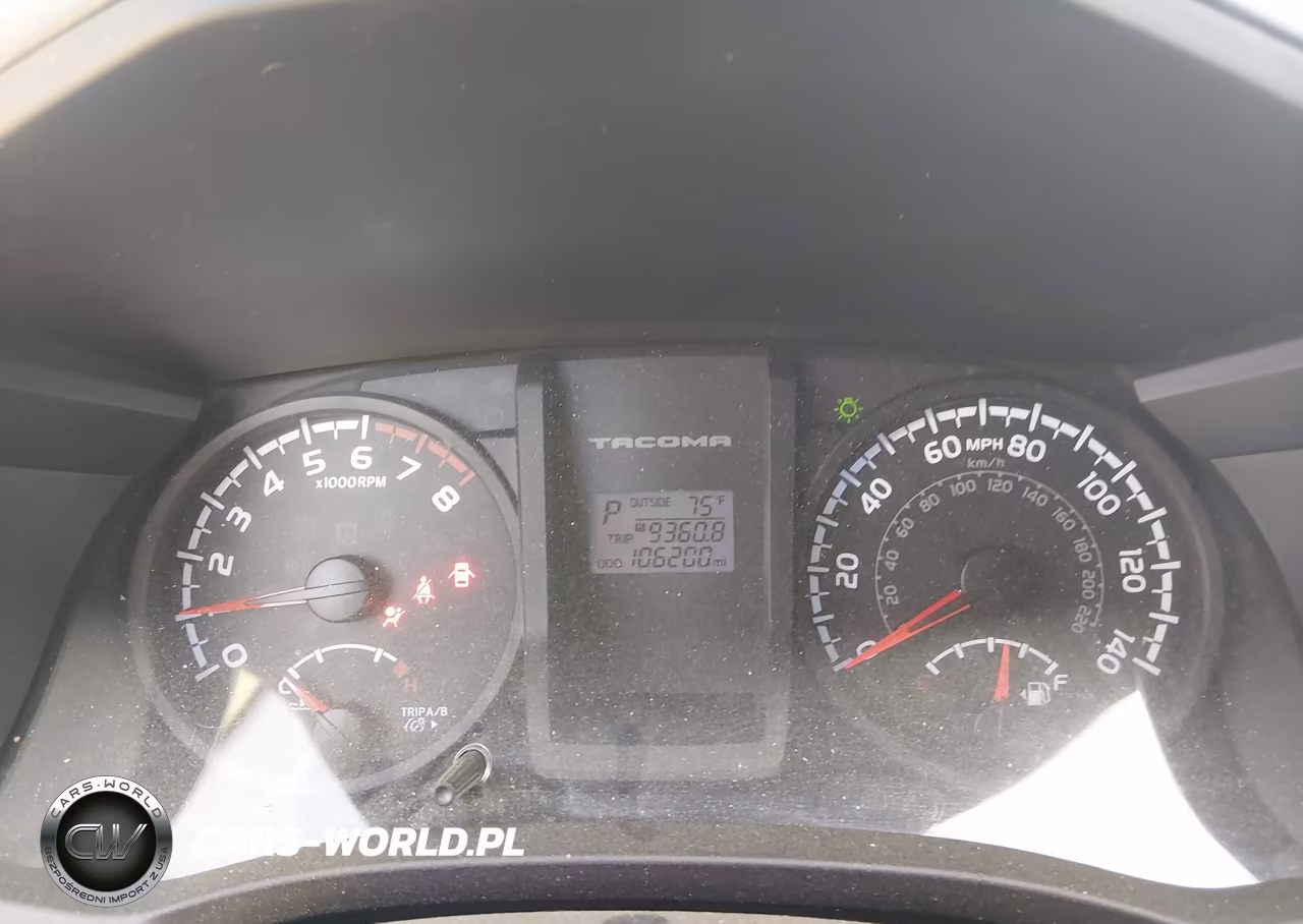 2017 Toyota Tacoma Sr V6 VIN:3TMCZ5AN4HM117065 - 7