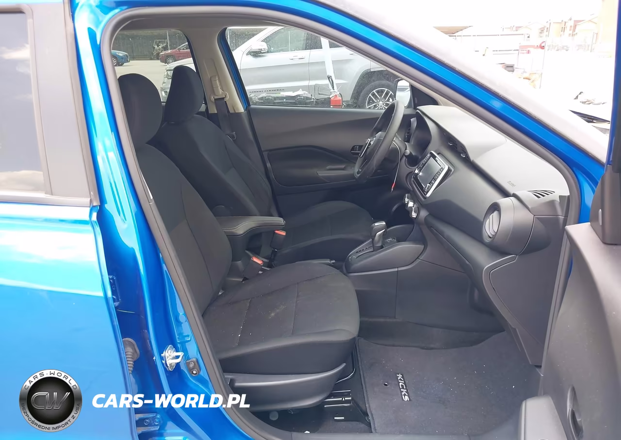 2025 Nissan Kicks Play S VIN:3N1CP5BVXSL481043 - 5