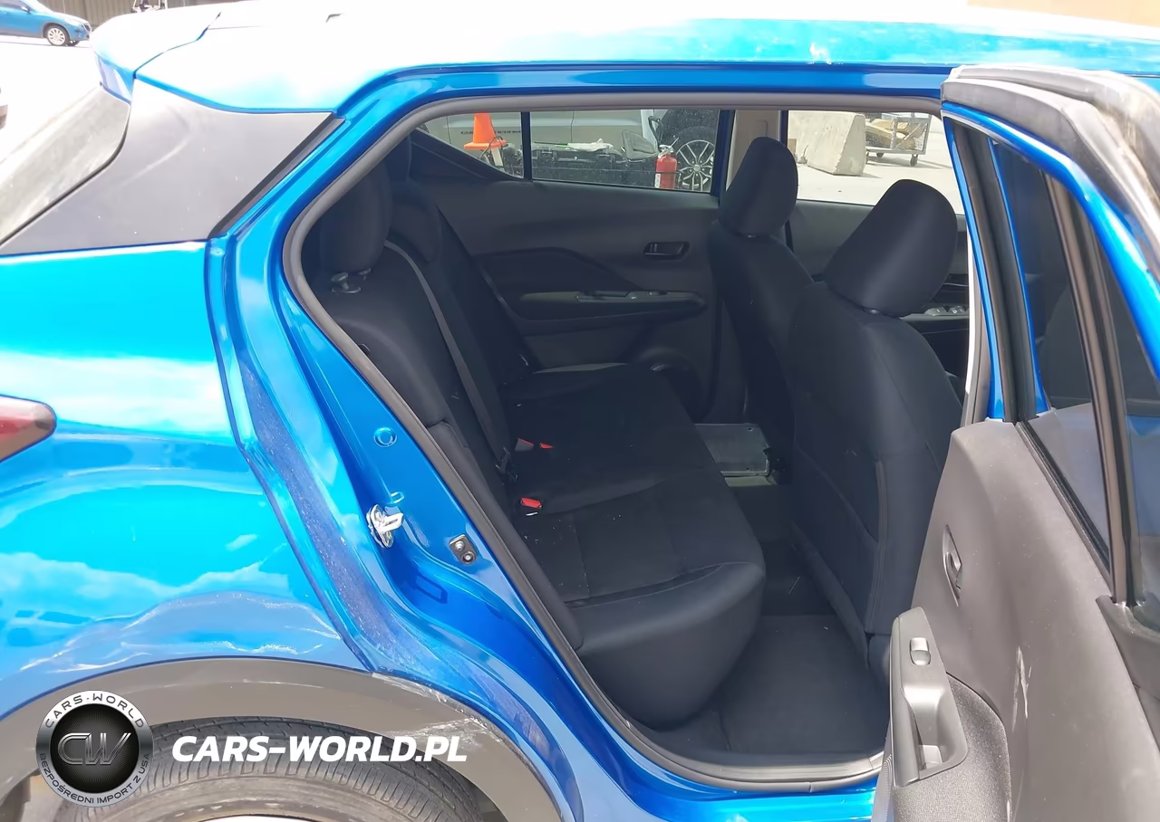 2025 Nissan Kicks Play S VIN:3N1CP5BVXSL481043 - 8