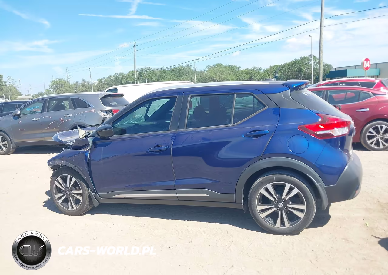 2018 Nissan Kicks Sr VIN:3N1CP5CU8JL534939 - 14