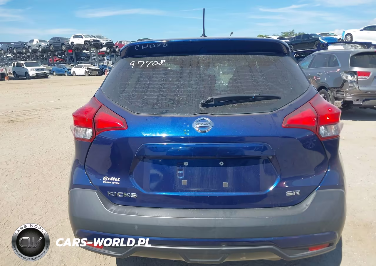 2018 Nissan Kicks Sr VIN:3N1CP5CU8JL534939 - 16