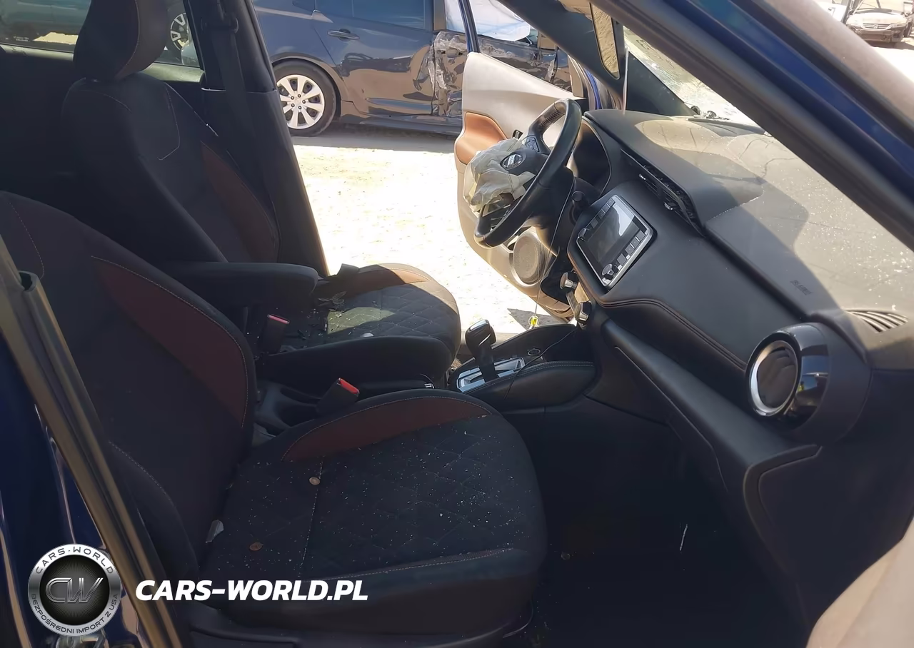 2018 Nissan Kicks Sr VIN:3N1CP5CU8JL534939 - 5
