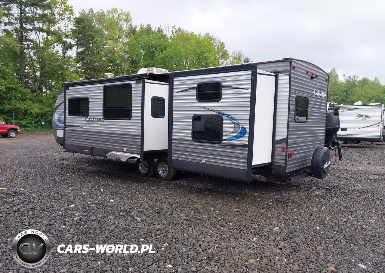 2018 Coachmen Catalina VIN:5ZT2CAXB8JX012773 - 3