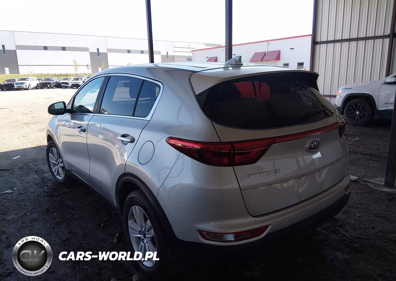 2018 Kia Sportage Lx VIN:KNDPMCAC6J7450712 - 3