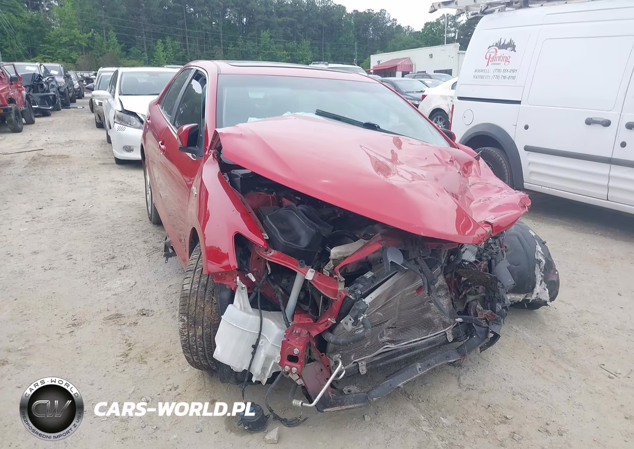 2013 Toyota Camry Hybrid Xle – zdjęcie 1 z 15