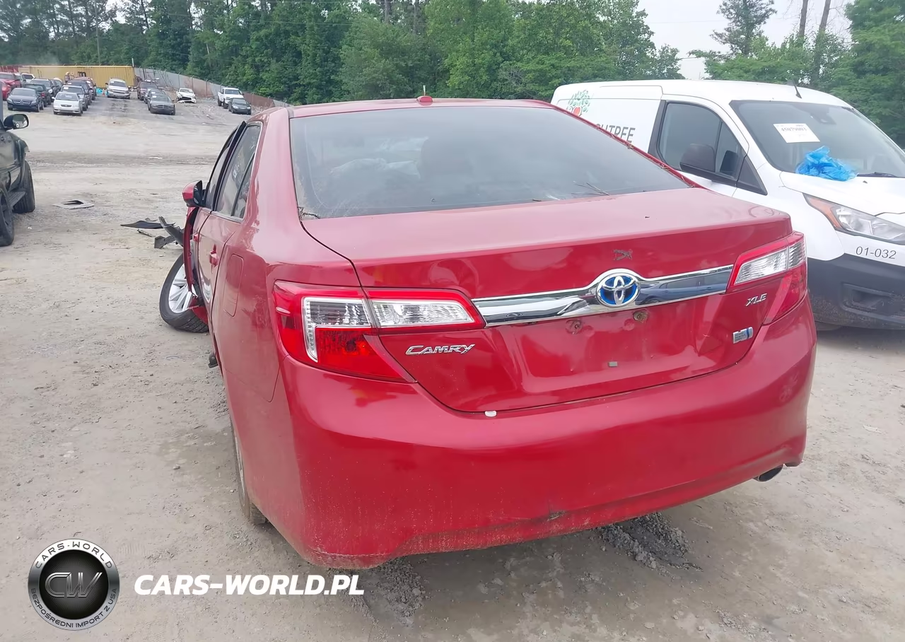 2013 Toyota Camry Hybrid Xle VIN:4T1BD1FK3DU071750 - 3