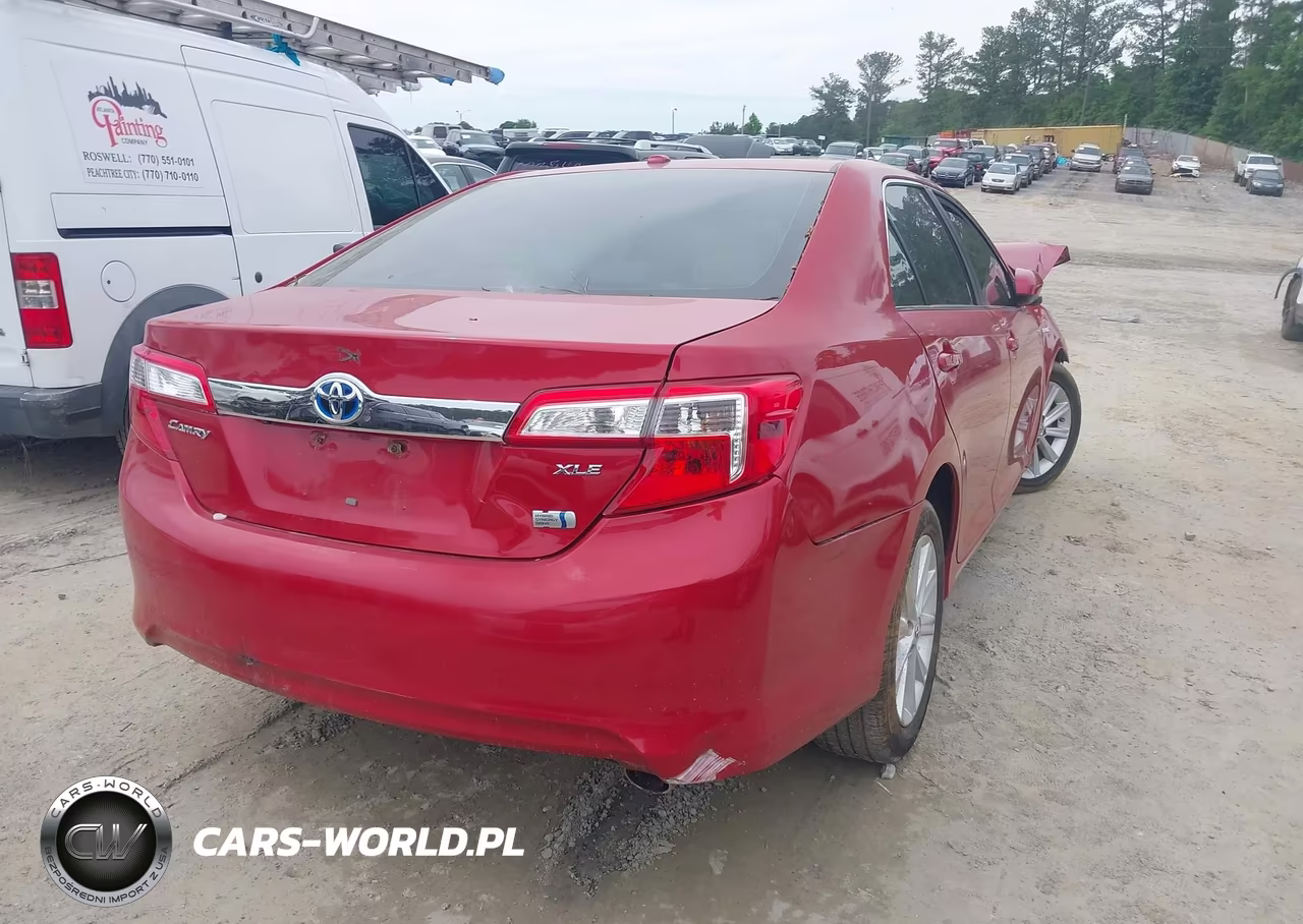 2013 Toyota Camry Hybrid Xle VIN:4T1BD1FK3DU071750 - 4